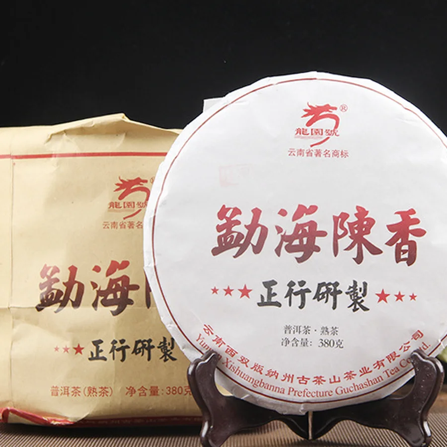 Шу пуэр «Лунъюань Хао» (龙园号) — Мэнхай Чэньсян, ранняя весна, старые деревья, 2020 год, 380 г